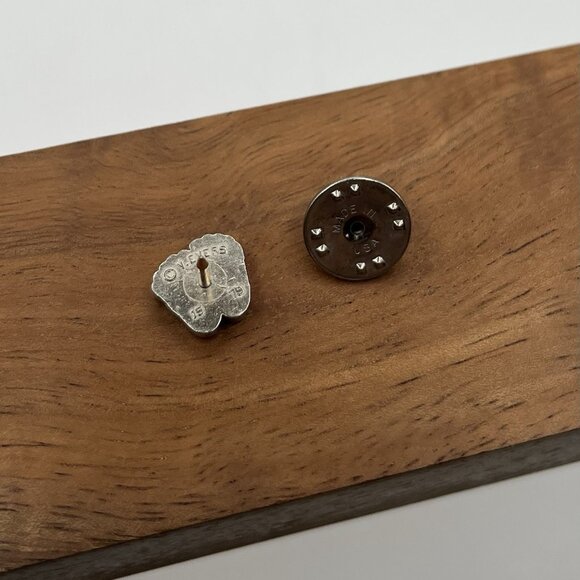 Vintage 1979 V. Evers Precious Feet Silver Tone Baby Lapel Pin USA Pro Life - Picture 4 of 4